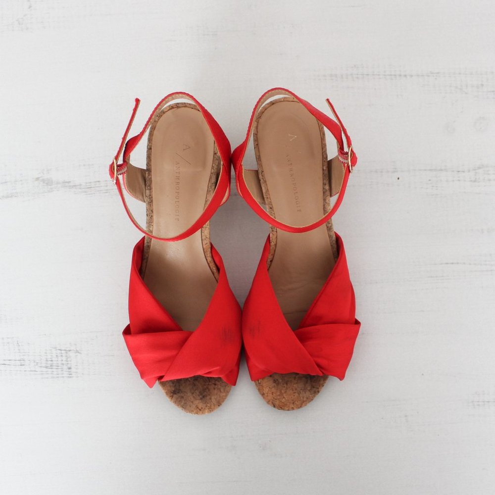 Anthropologie Cork Block Heel Sandals in Red Suede Sz  US 8 / EU 38 Satiny